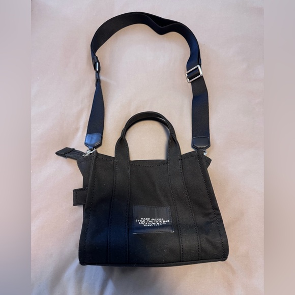 Marc Jacobs Small Tote Bag - Picture 3 of 3